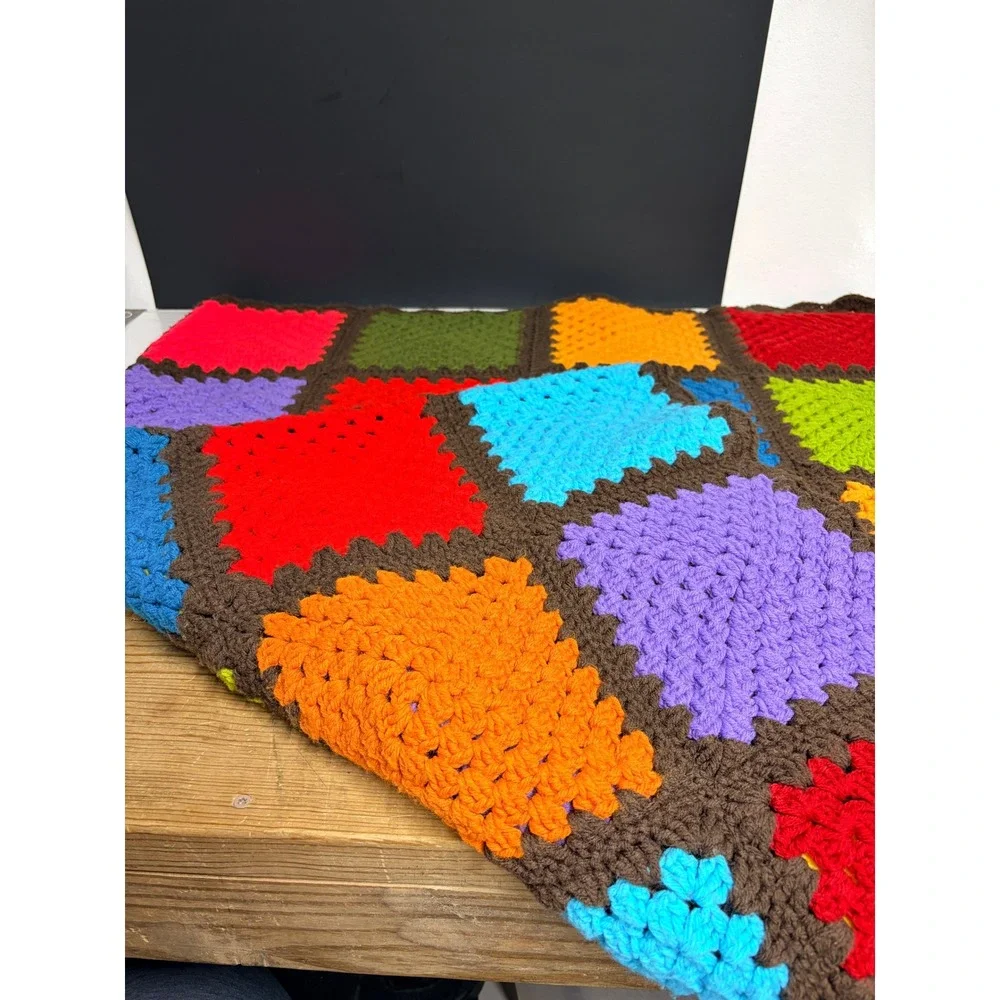 Handmade Crochet Granny Square Afghan Blanket Multicolor‎ Rainbow Retro Throw